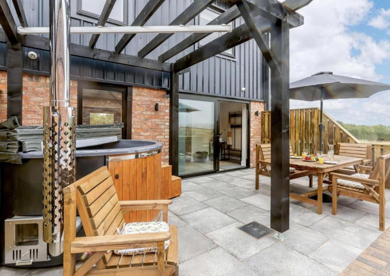 Fawn Cottage Disabled Adapted 3 Bedroom Hot Tub Coughton Экстерьер фото